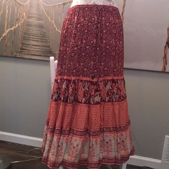 NWT Arnhem Fleetwood Skirt in Pomegranate AUS 14 (US 10) - Picture 5 of 16